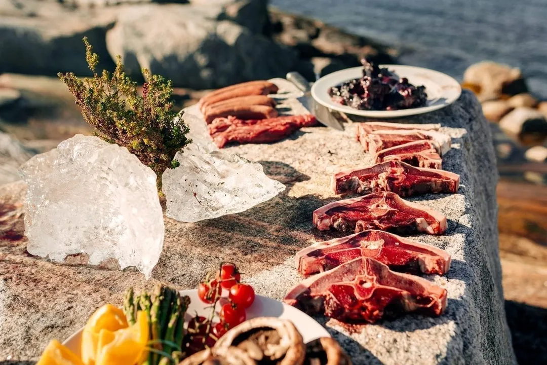What is the traditional diet in Greenland?, Marine Reliance