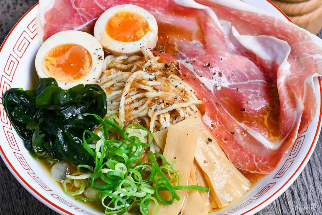 What Japanese food can be eaten cold?, Rice and Bento