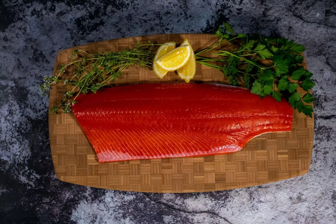 Which is healthier, keta or sockeye salmon?, Color and Taste