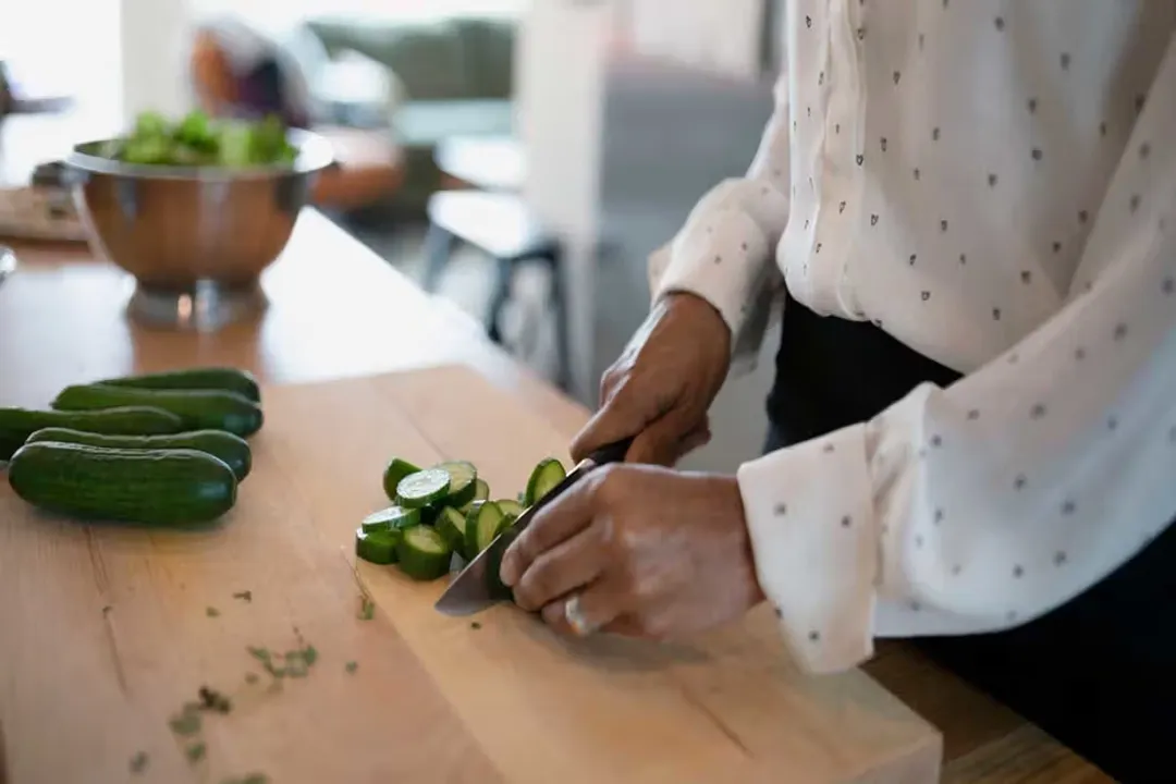 Why must you not eat raw cucumber with meals?, Pairing Restrictions