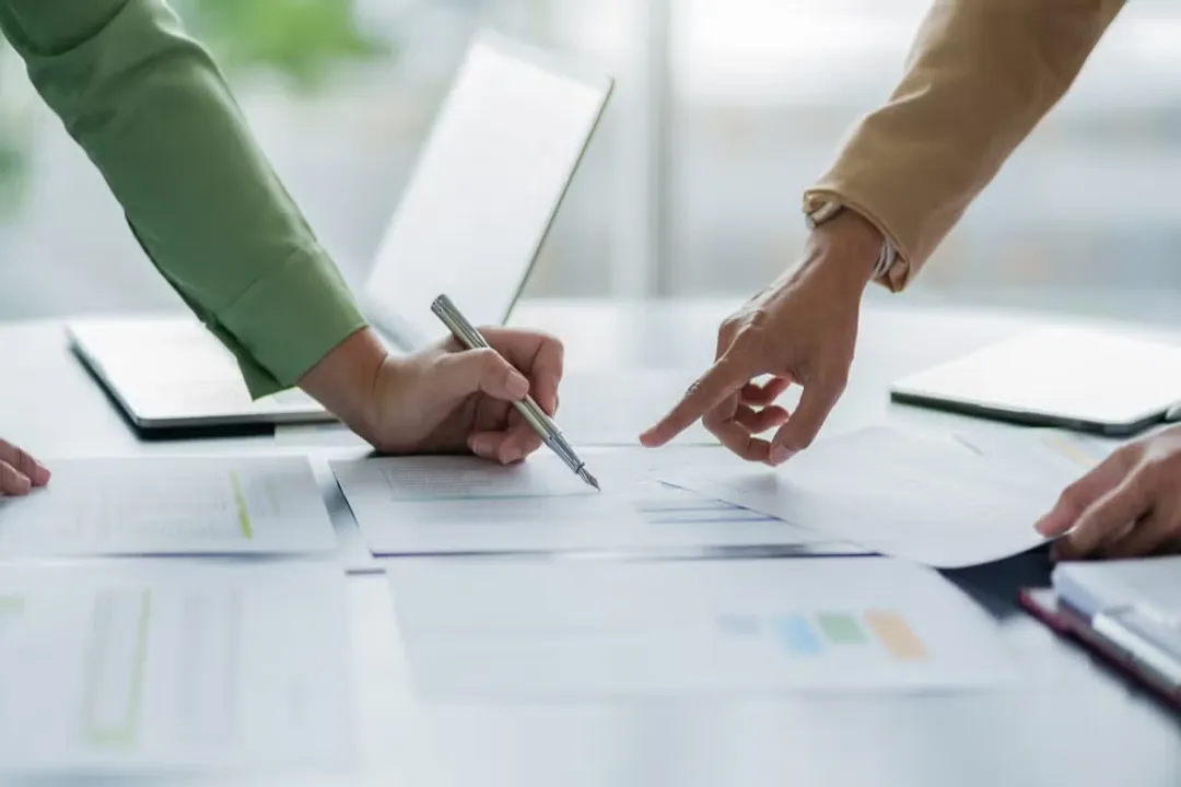 Are managers allowed to be tipped?