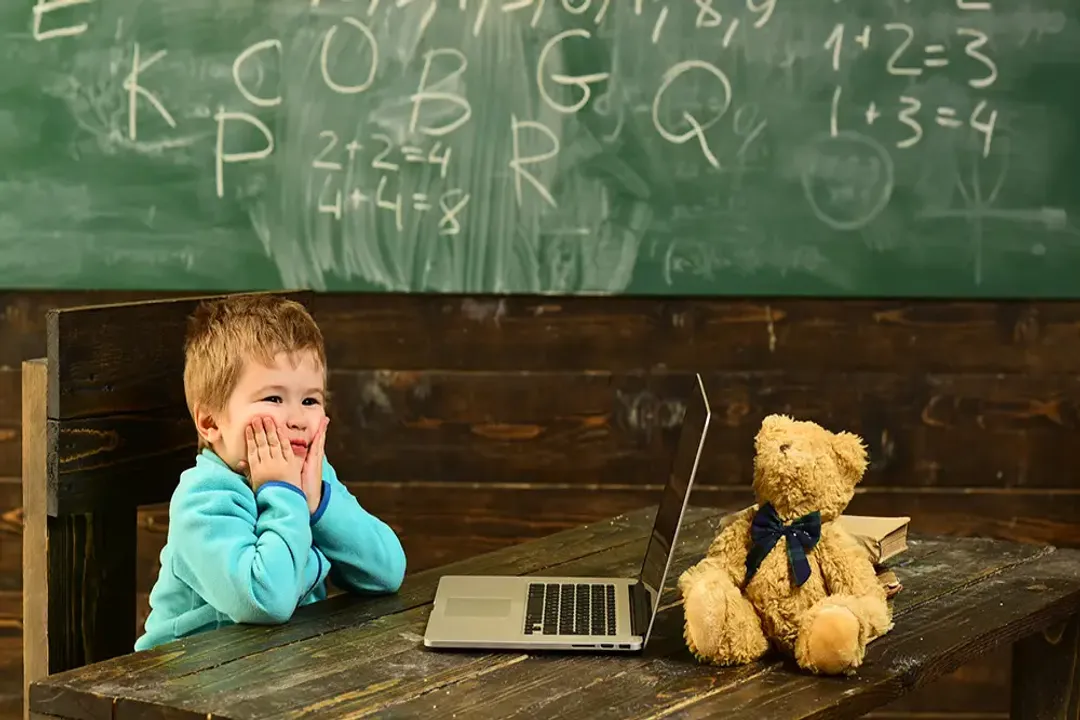 Do degrees matter for jobs?, Credential Stacking