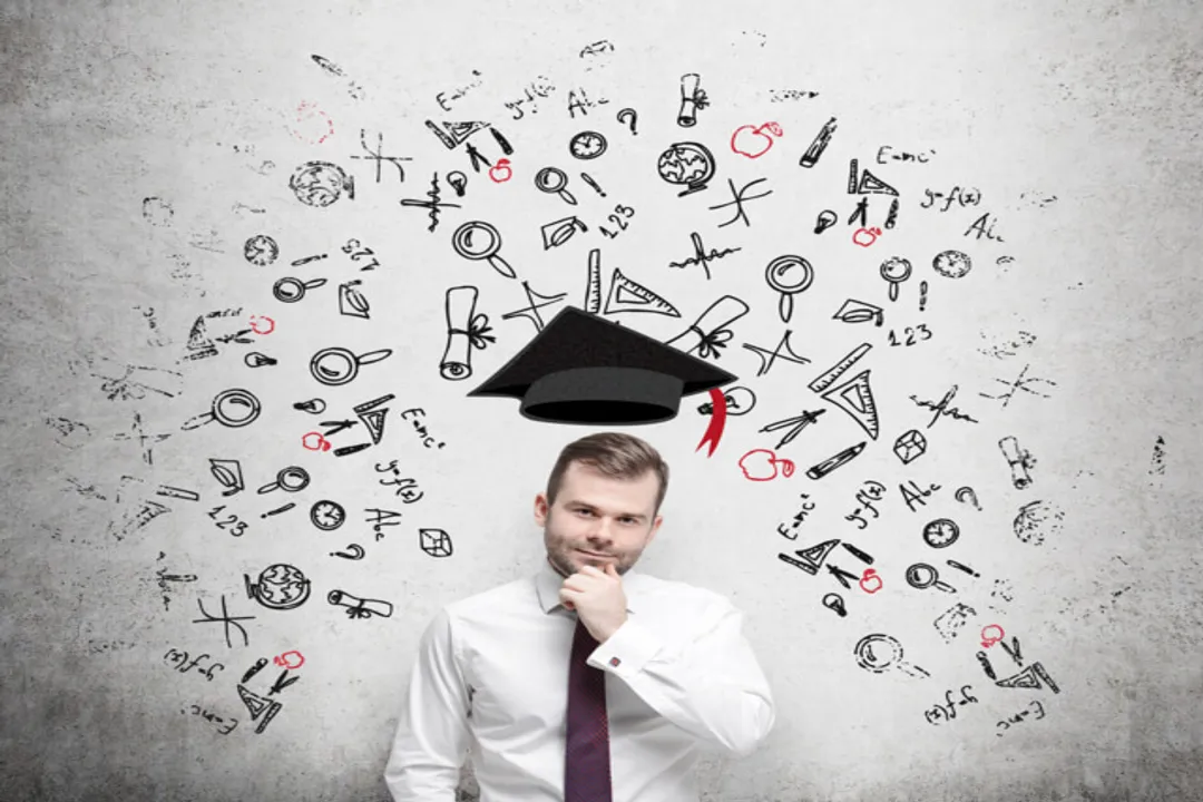 Do Sales Jobs Require a Degree?, Industry Requirements