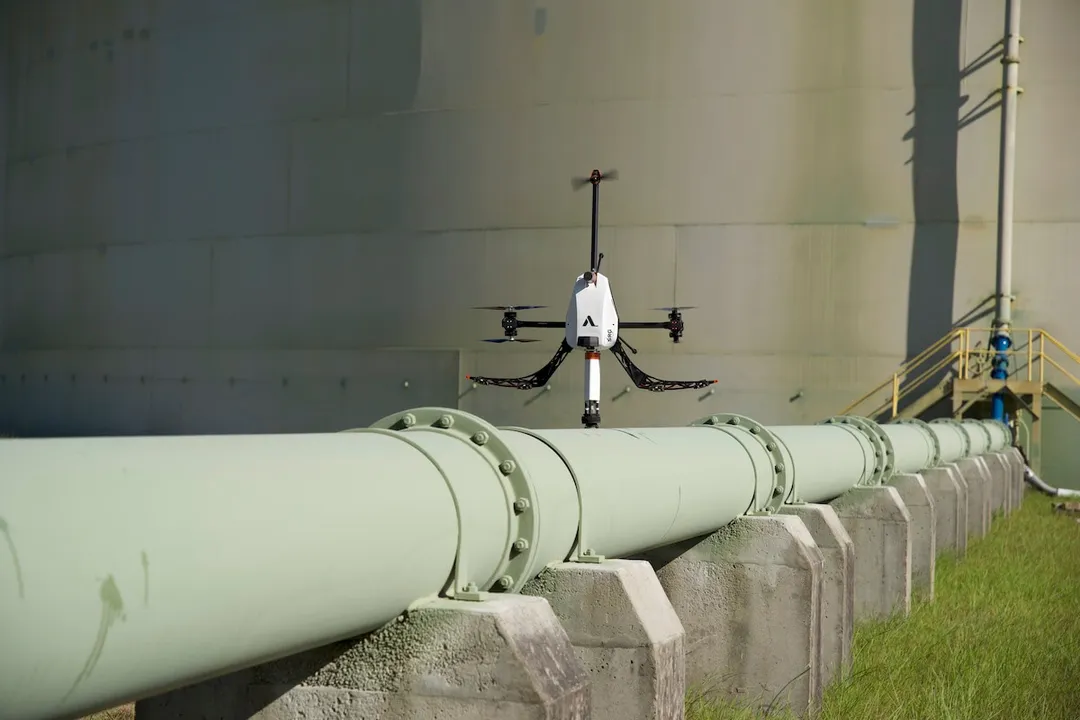 How do you work in pipeline inspection drones?