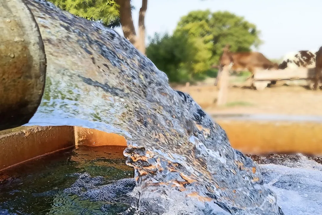 How do you work in satellite-based aid delivery?, Communication Lifeline