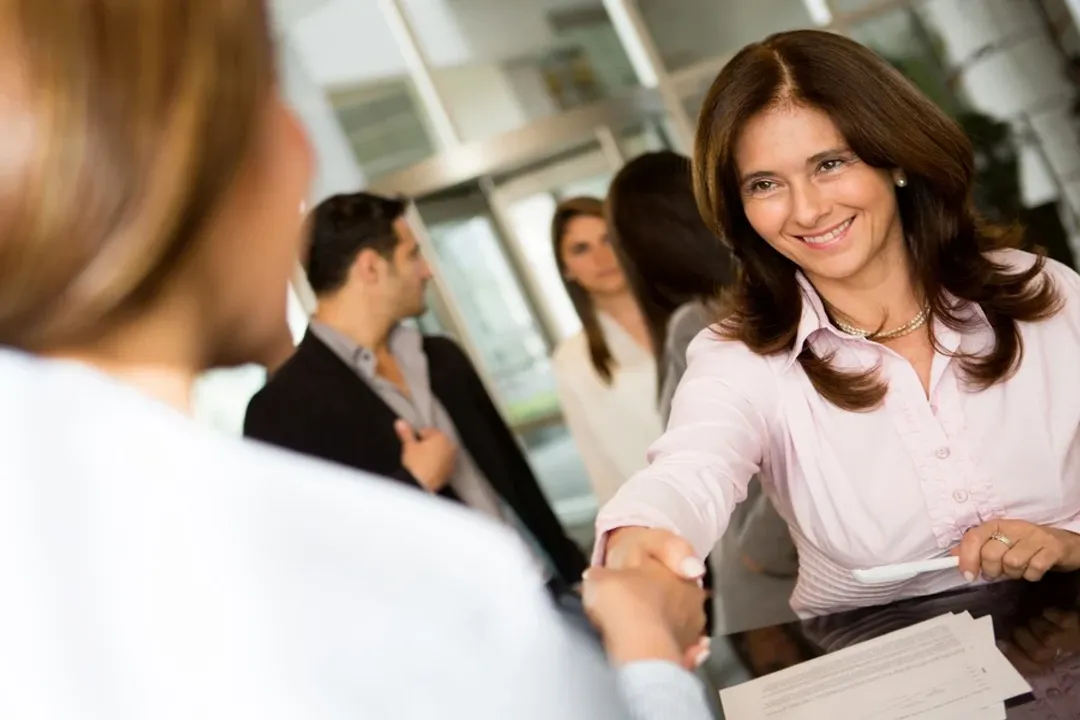 Is an internship normally paid?, Legal Distinctions