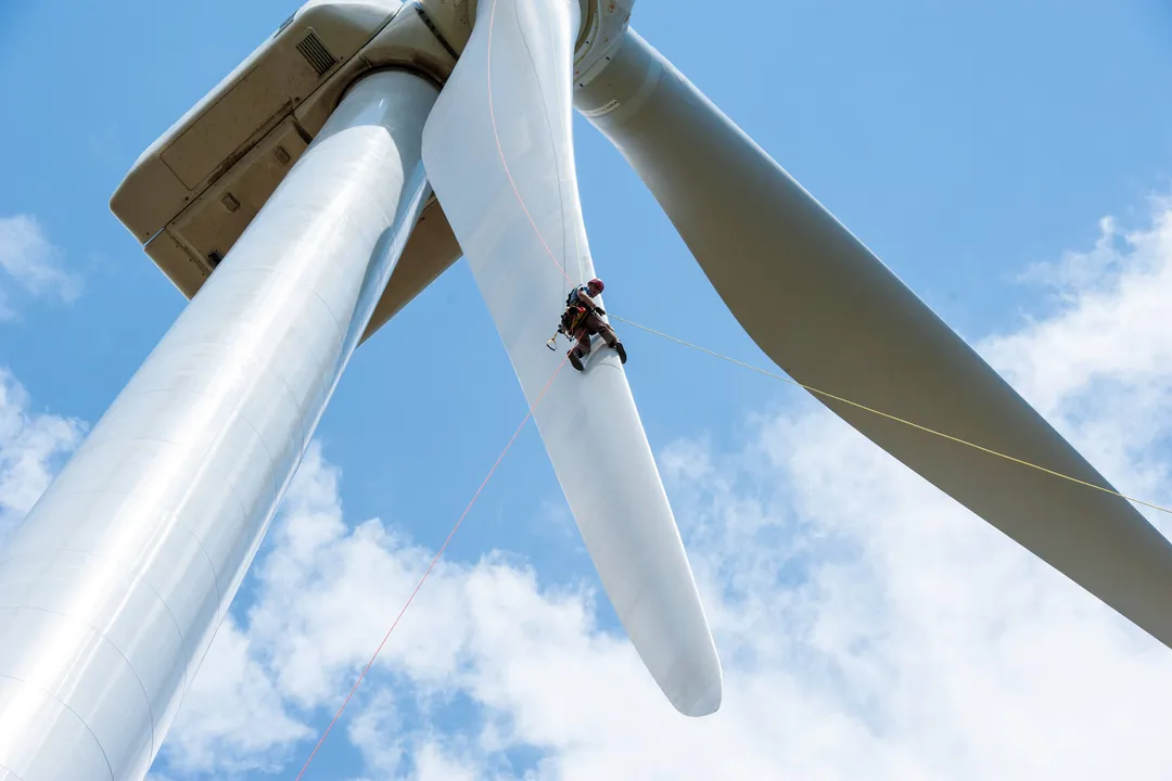 What careers are available in offshore wind energy?