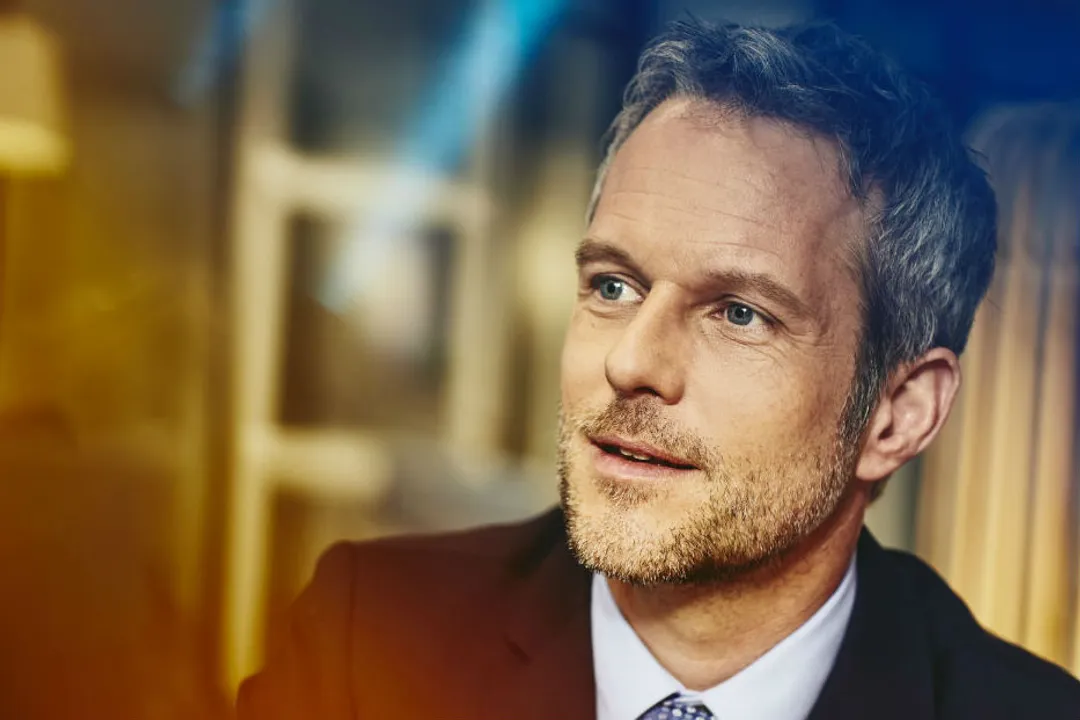 What happens when you stay in a job too long?