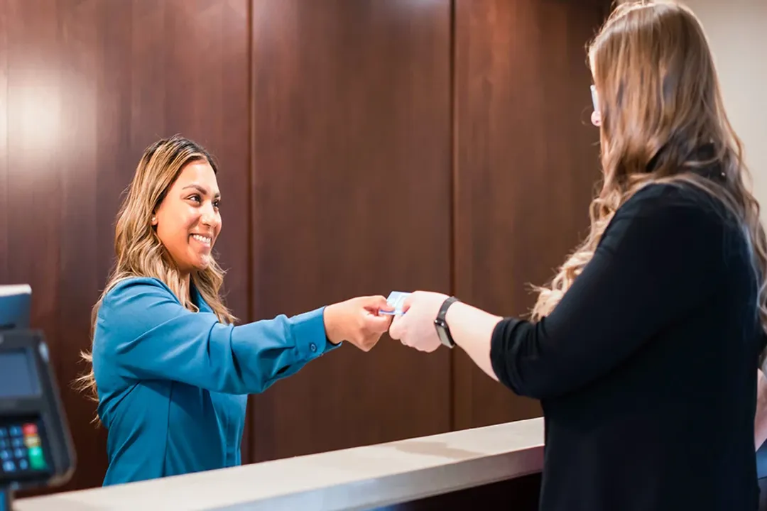 What Hospitality Jobs Are Best for Students?, Food Service