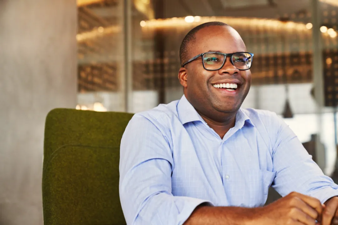 What is an example of a short summary about yourself?