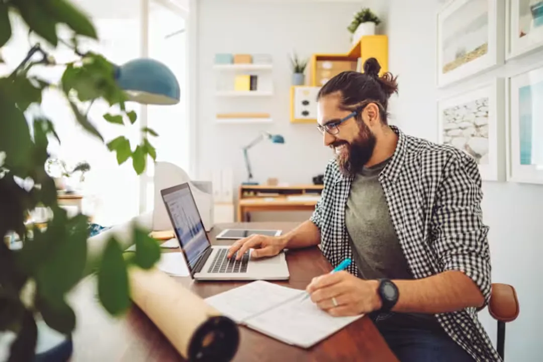 What Is the Difference Between Accounting and Finance Careers?