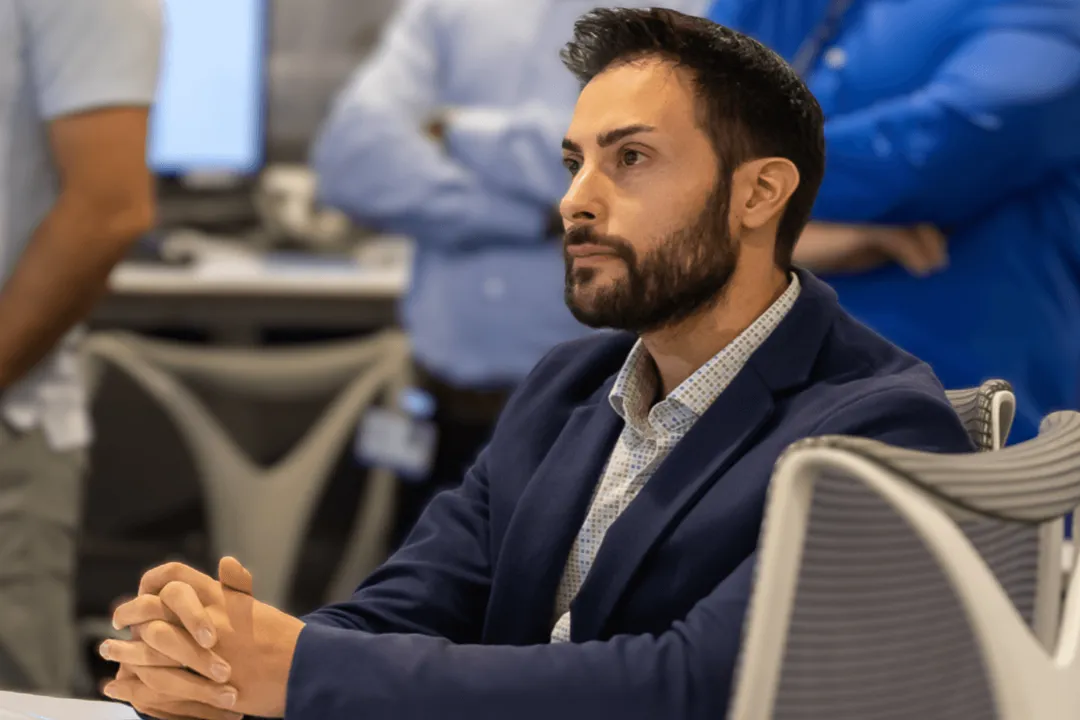 What jobs exist in cruise ship technology?