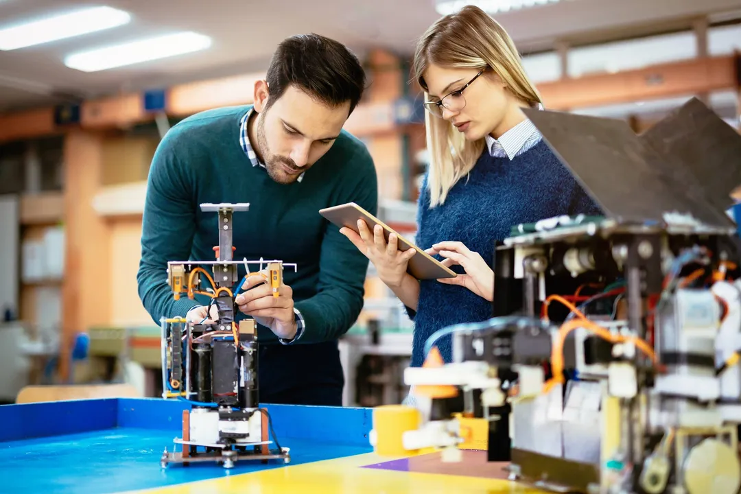 What jobs exist in infrastructure robotics?, Field Operations