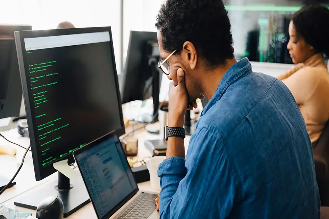 What roles exist in cyber defense operations?, Watch Teams