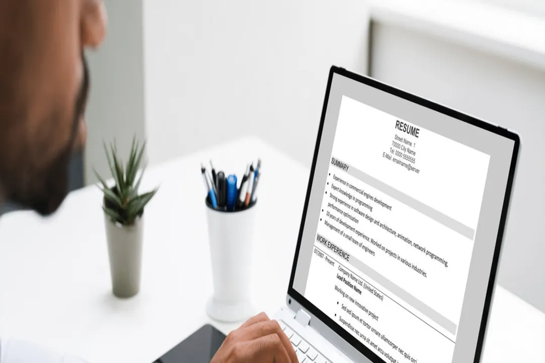 When Should I Update My Resume?, Milestone Triggers