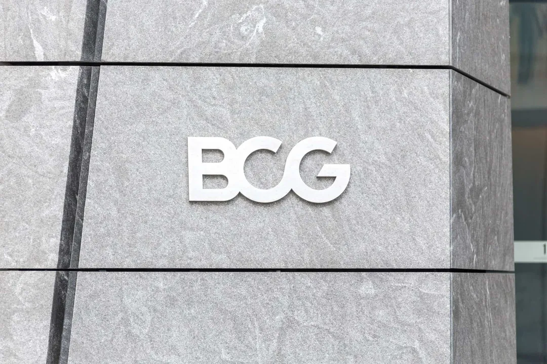 Which of these careers requires strong analytical skills?, Technology and Systems