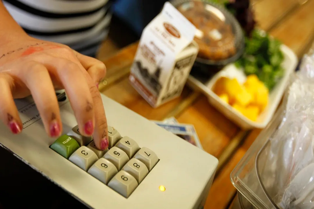 Is your lunch paid on salary?