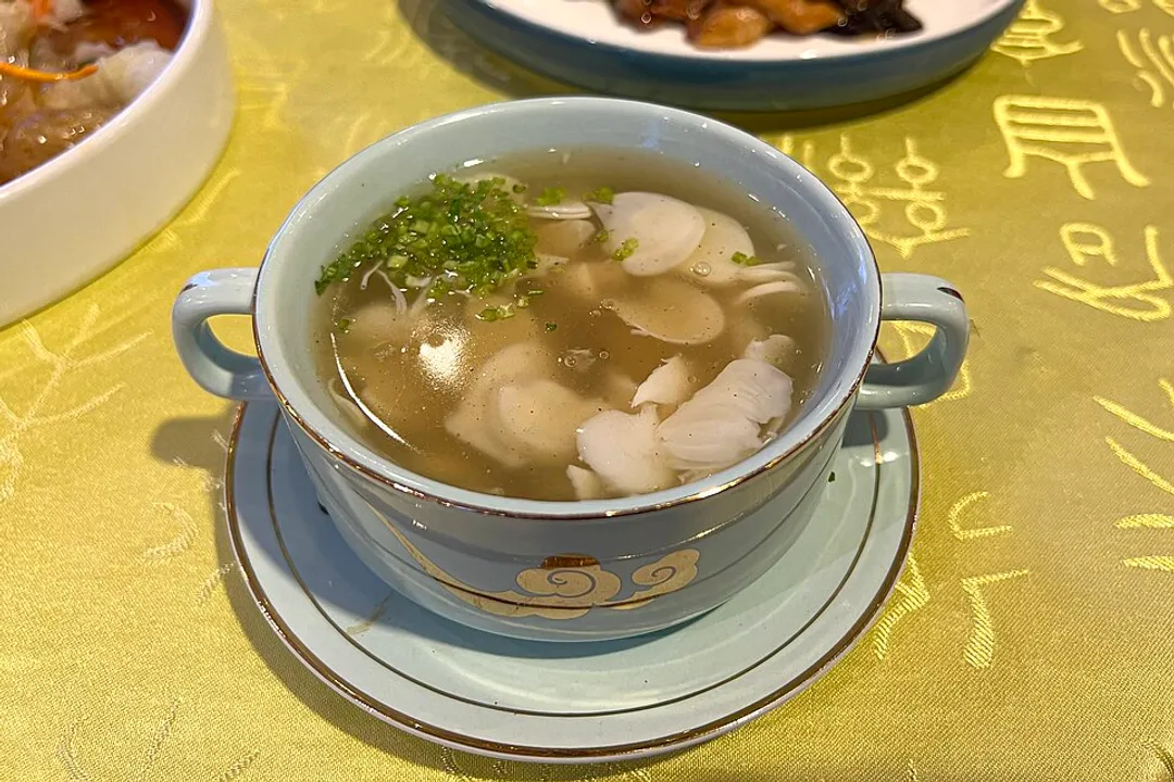 Can you get sick from cuttlefish?, Species Toxicity