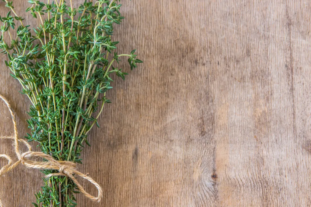 How to use fresh thyme medicinally?
