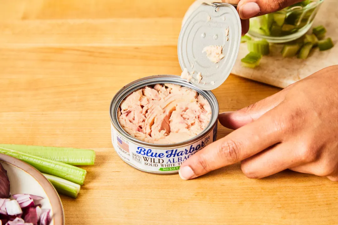 Is yellowfin tuna healthier than regular tuna?, Species Comparison