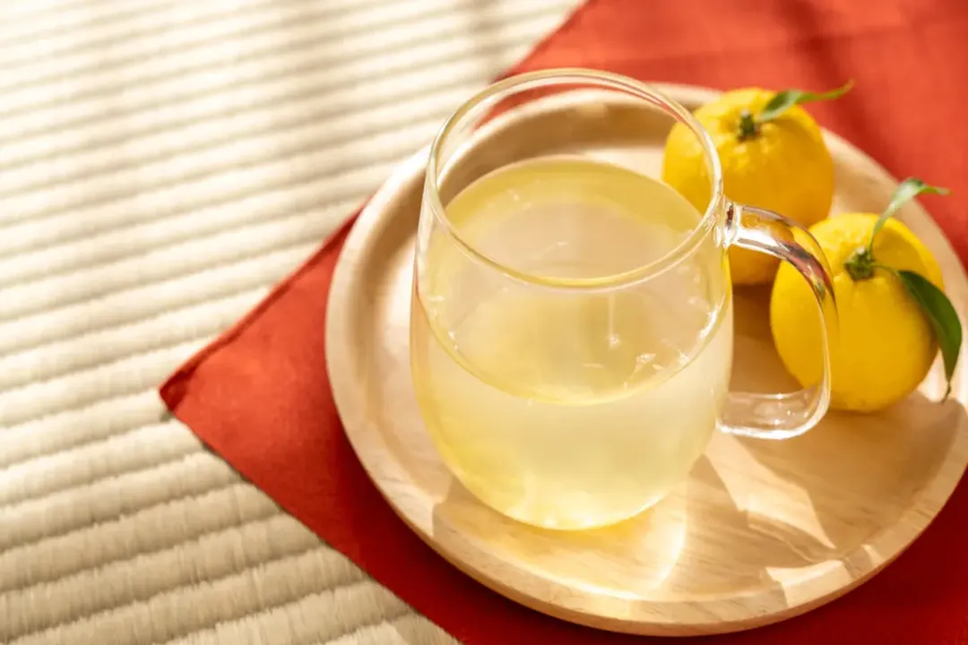 What are the side effects of yuzu?, Digestive Acidity