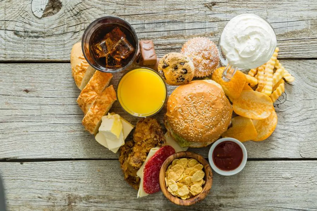 What are three foods cardiologists say not to eat?, Refined Starches And Sodium Spikes