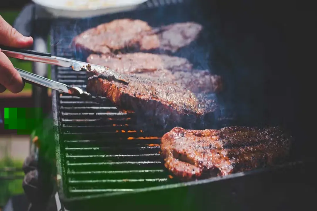 What diet does not allow eggs?