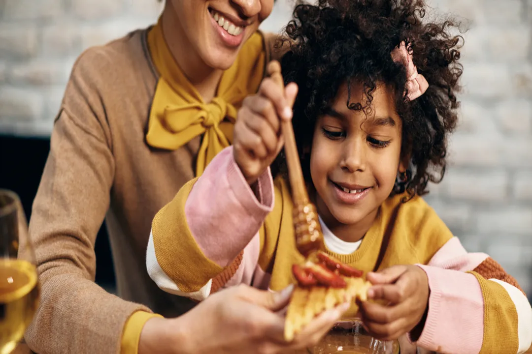 What happens if we eat honey daily?, Natural Compounds