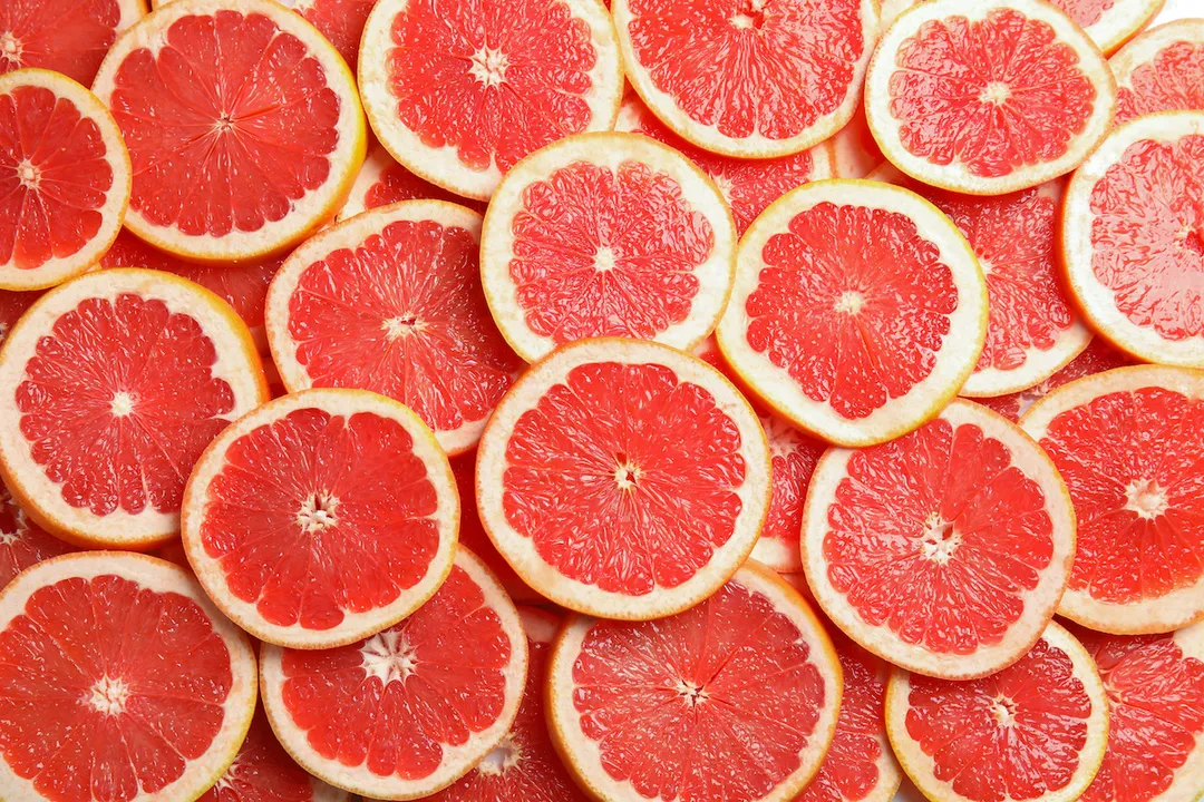 Which is healthier, grapefruit or pomelo?