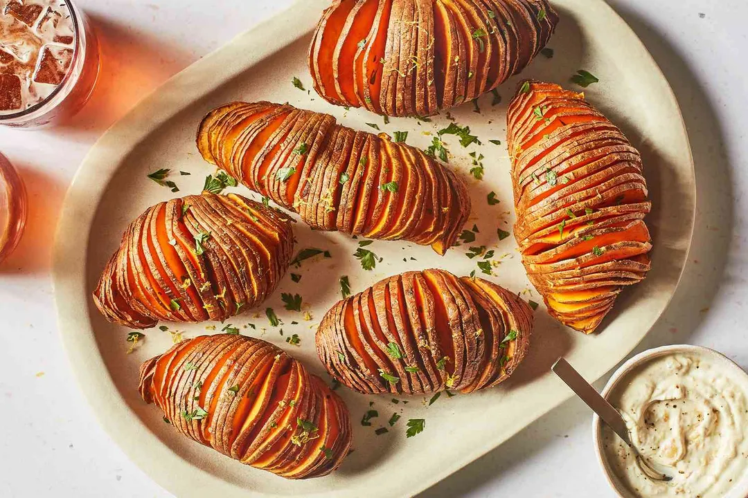 Who should not eat purple sweet potatoes?