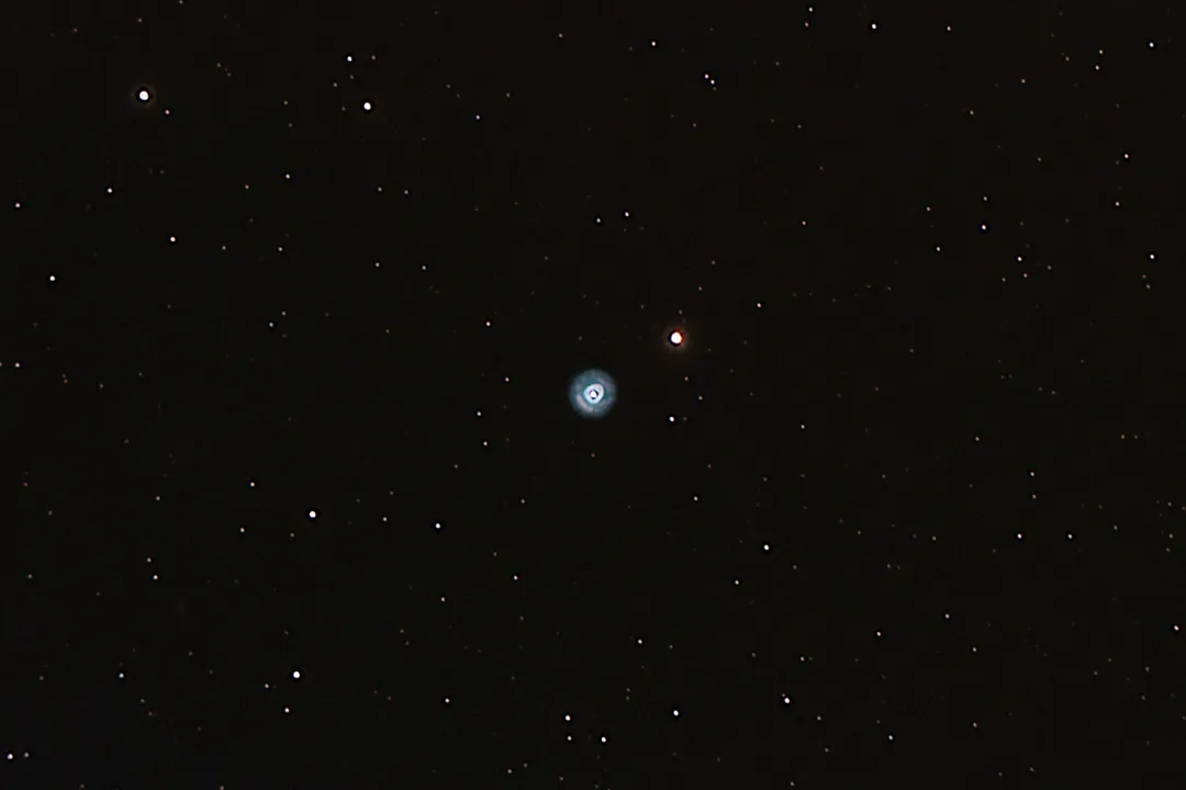 How far away is the Eskimo Nebula?, Stellar Identity