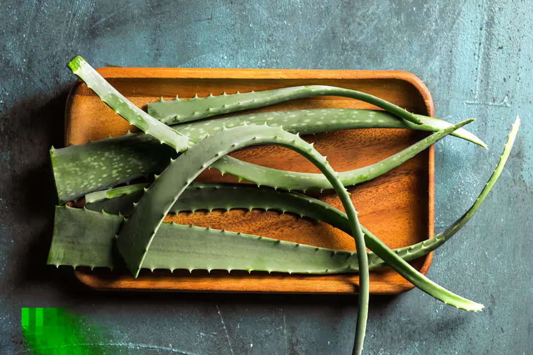 How to remove toxins from aloe vera leaf?