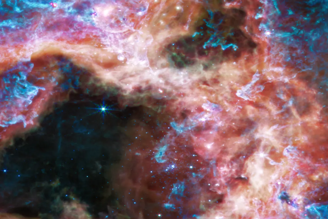 Is the Tarantula Nebula bigger than a galaxy?