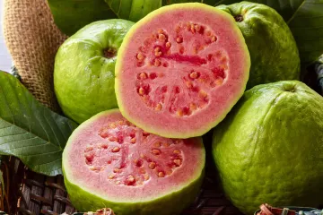 What happens if we eat guava daily?